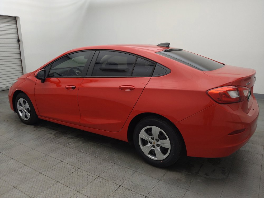 Used 2018 Chevrolet Cruze LS FWD image 3