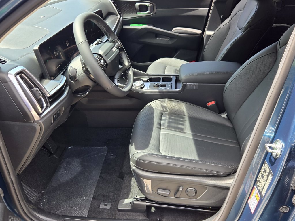 New 2026 Kia Sorento EX FWD image 7