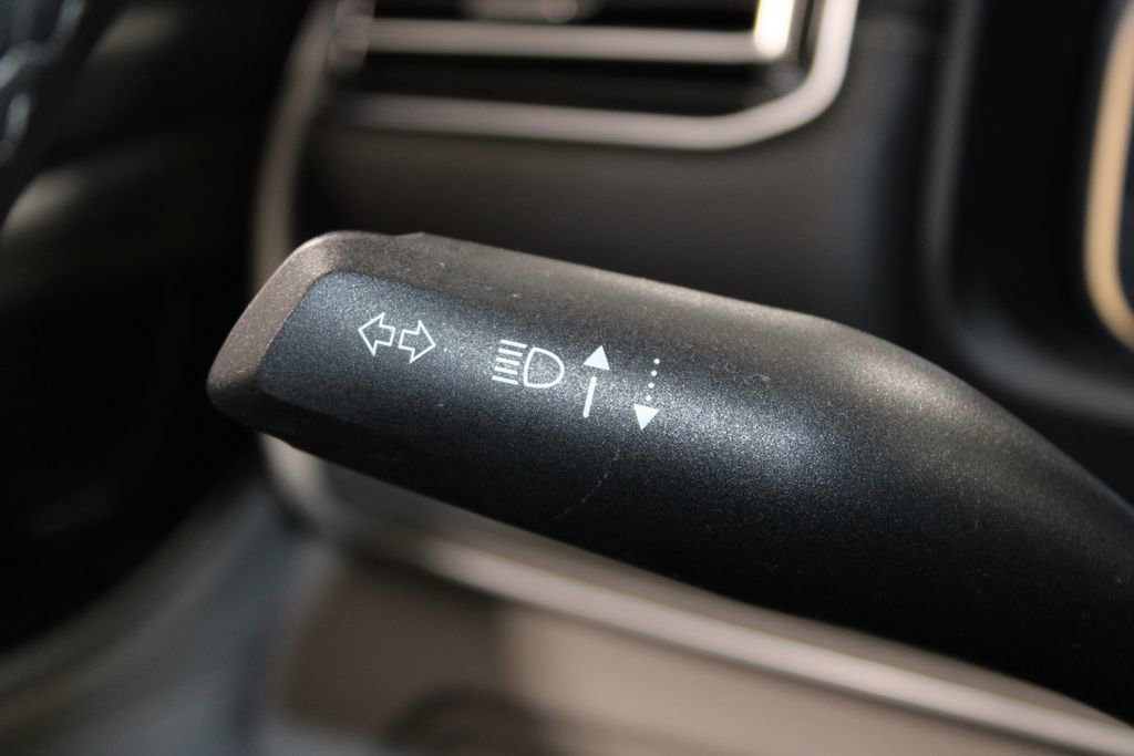 Used 2024 Jeep Wagoneer Series II image 40