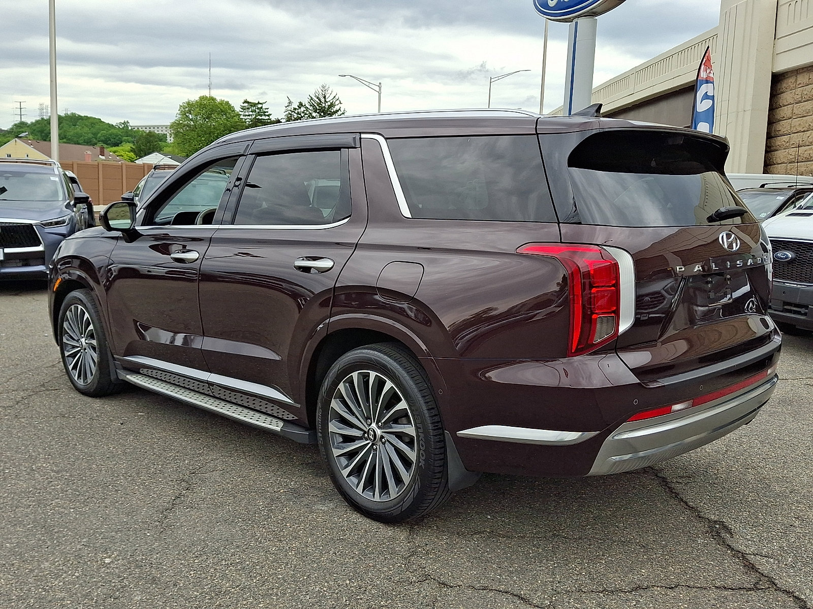 Used 2024 Hyundai Palisade Calligraphy AWD/4WD image 6