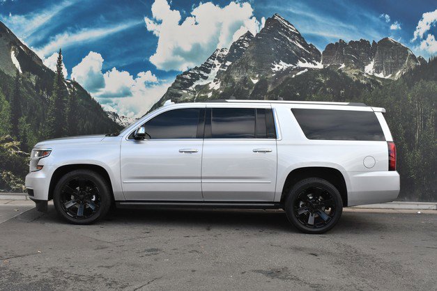 Used 2018 Chevrolet Suburban Premier image 7