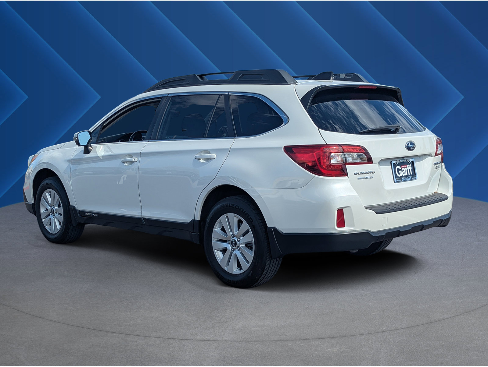 Used 2017 Subaru Outback 2.5i Premium AWD/4WD image 5