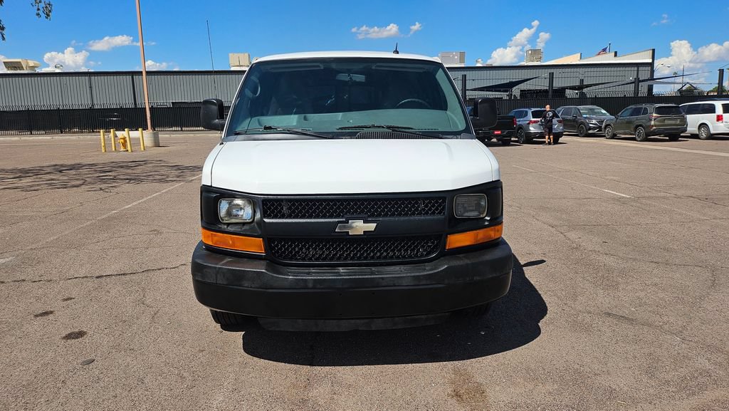 Used 2014 Chevrolet Express 1500 RWD image 3