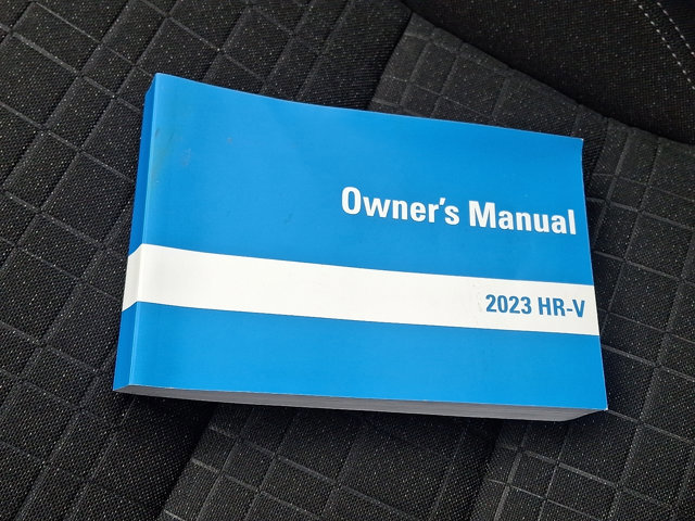 Used 2023 Honda HR-V LX image 26