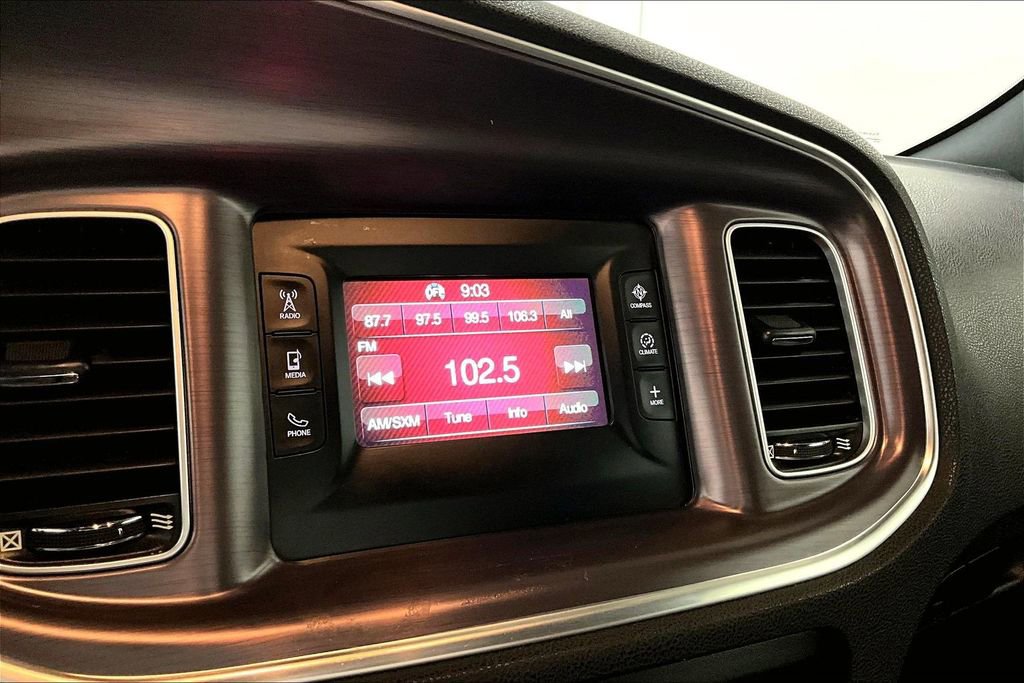 Used 2016 Dodge Charger SE w/ Power Sunroof Group image 14