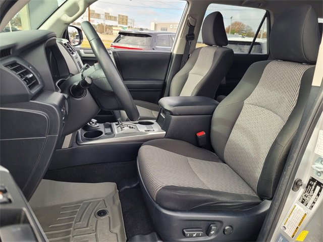 Used 2020 Toyota 4Runner SR5 image 8