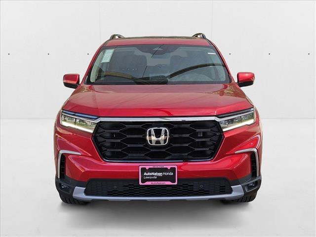 New 2025 Honda Pilot Touring image 5