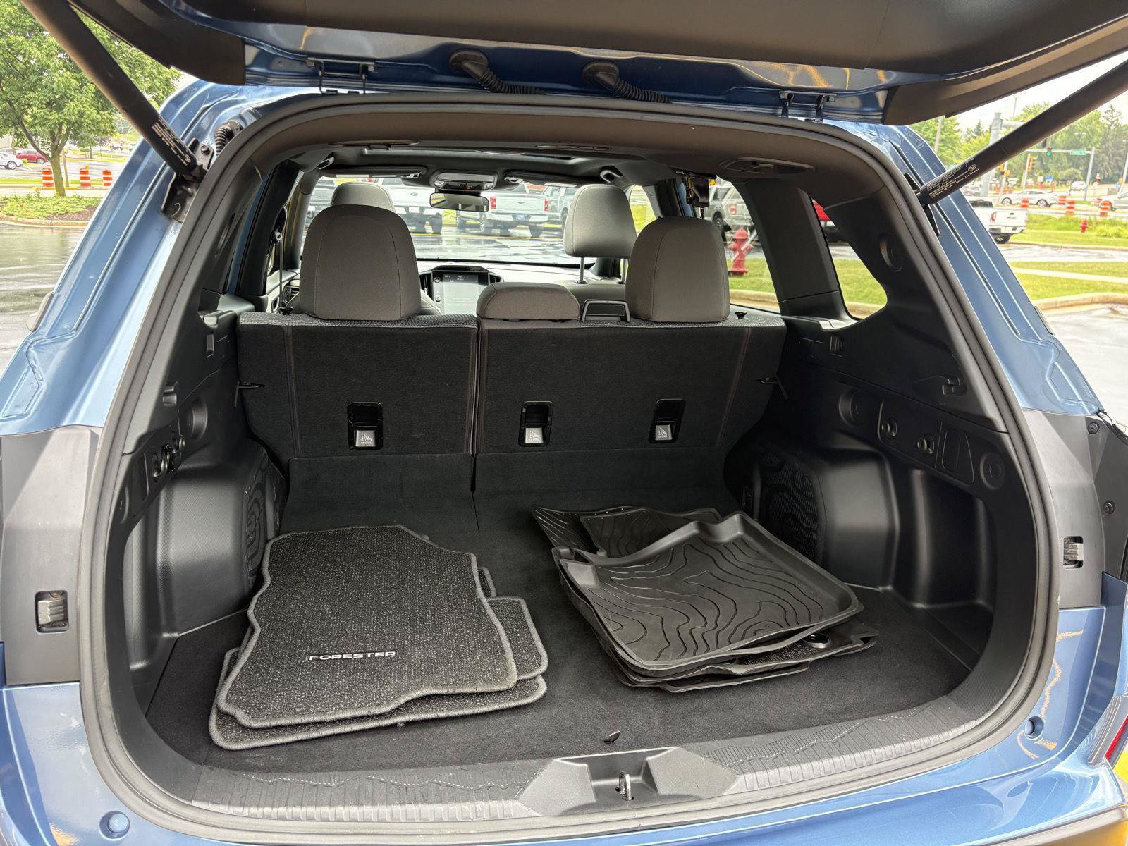 Used 2025 Subaru Forester Premium AWD/4WD image 20