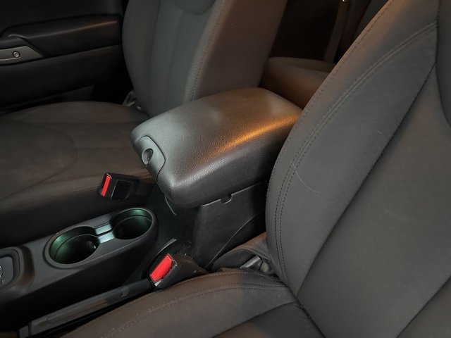 Used 2018 Jeep Wrangler Sport image 22