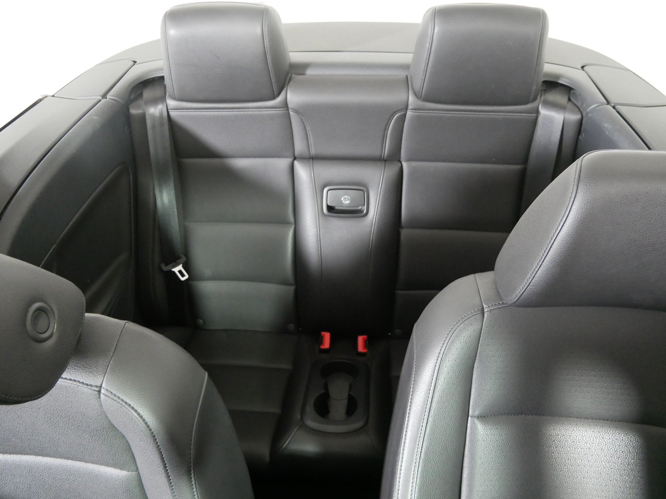 Used 2013 Volkswagen Eos Komfort FWD image 13