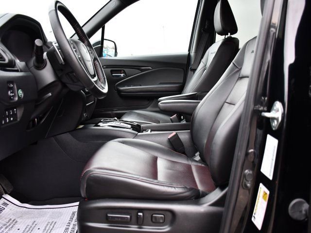 Used 2023 Honda Ridgeline Black Edition image 13