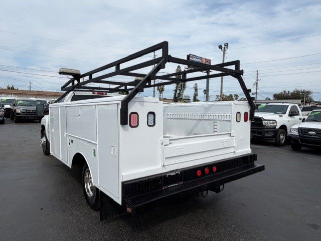 Used 2007 Chevrolet Silverado 3500 W/T w/ Provisions, Wrecker Package RWD image 8