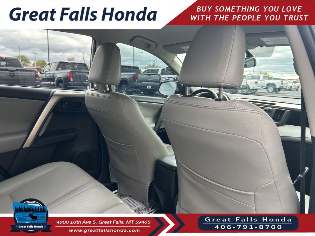 Used 2015 Toyota RAV4 LE FWD image 25