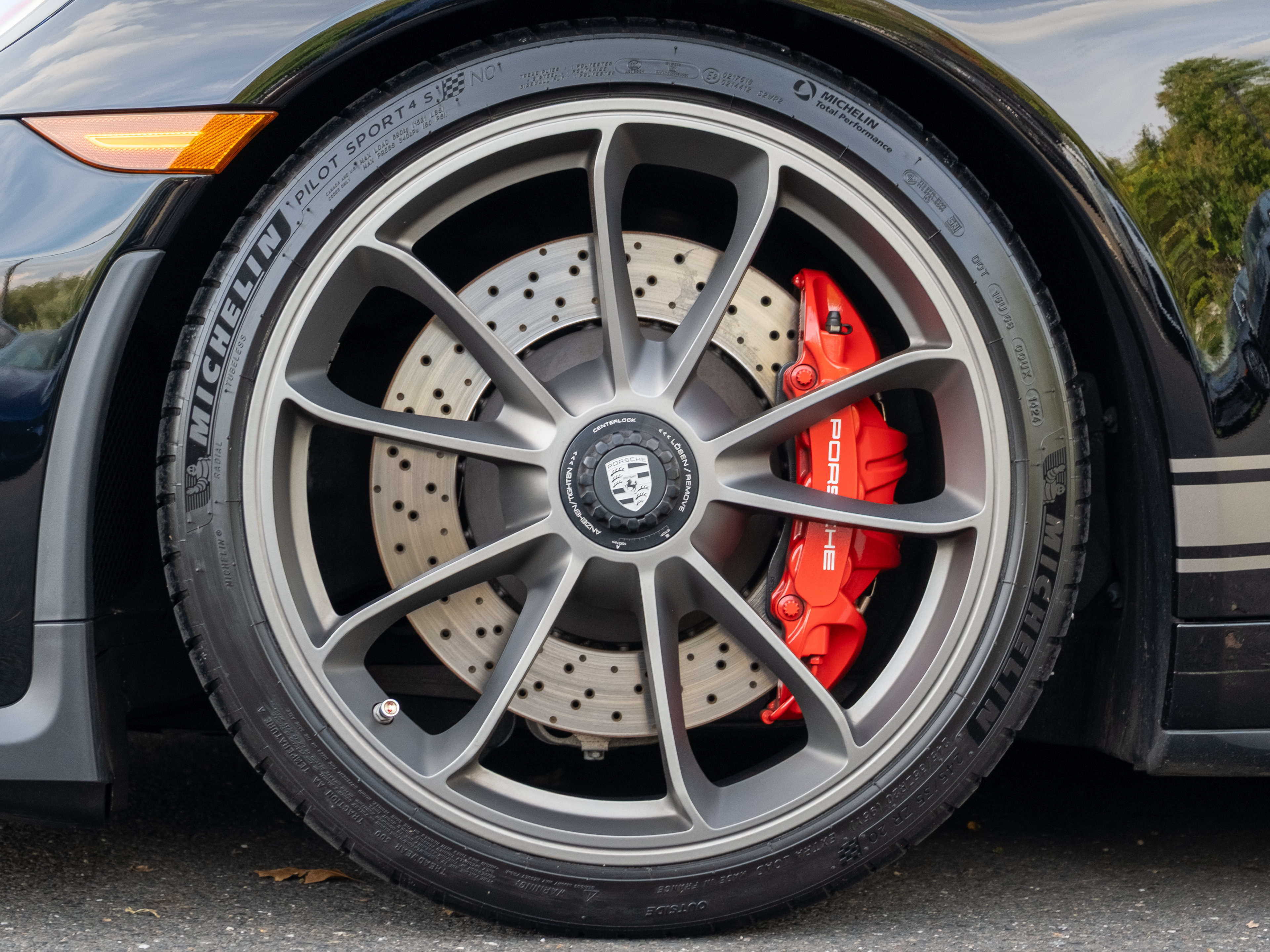 Certified 2018 Porsche 911 GT3 RWD image 12