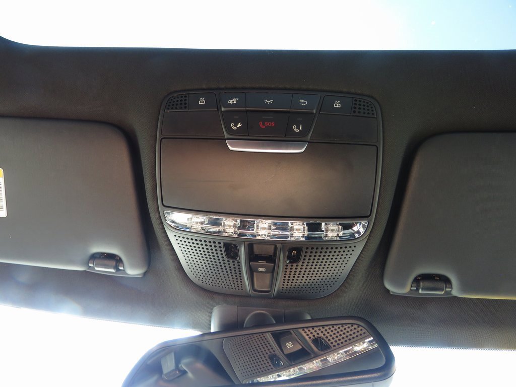 Used 2018 Mercedes-Benz C 300 4MATIC Sedan image 27