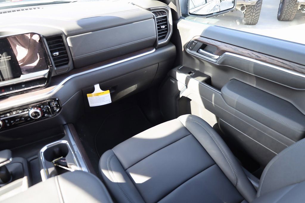 New 2026 GMC Sierra 1500 SLT w/ SLT Premium Plus Package image 20