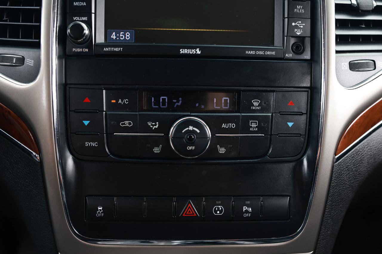 Used 2013 Jeep Grand Cherokee Limited image 32