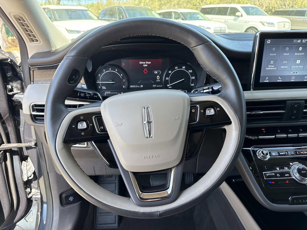 Certified 2020 Lincoln Corsair Reserve image 26