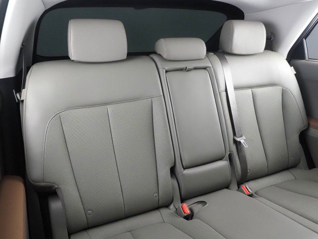 Used 2024 Hyundai Ioniq 5 AWD Limited image 16
