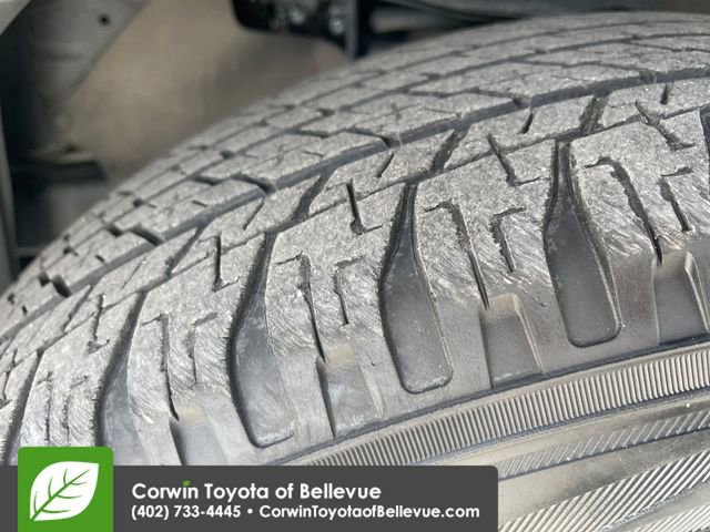 Used 2022 Toyota 4Runner Limited AWD/4WD image 28