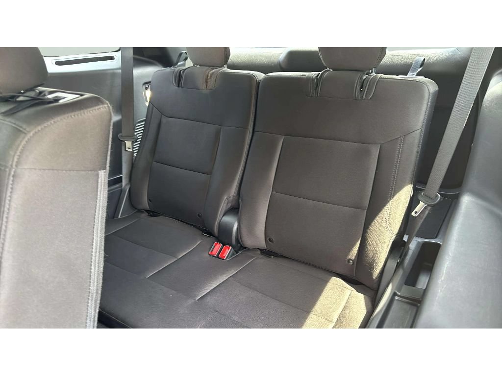 Used 2023 Ford Explorer XLT AWD/4WD image 13