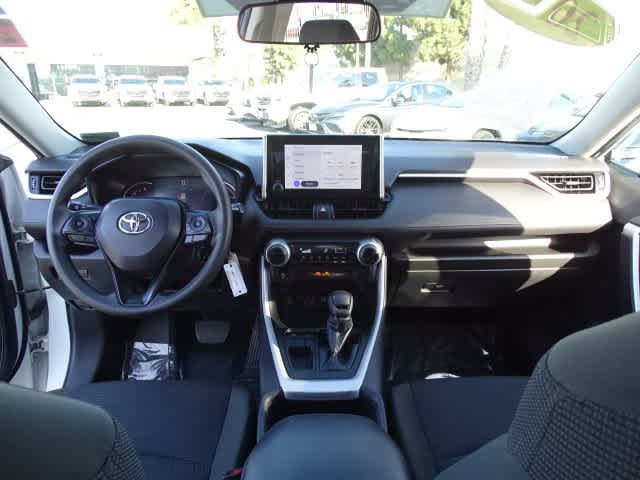 Certified 2023 Toyota RAV4 LE FWD image 23