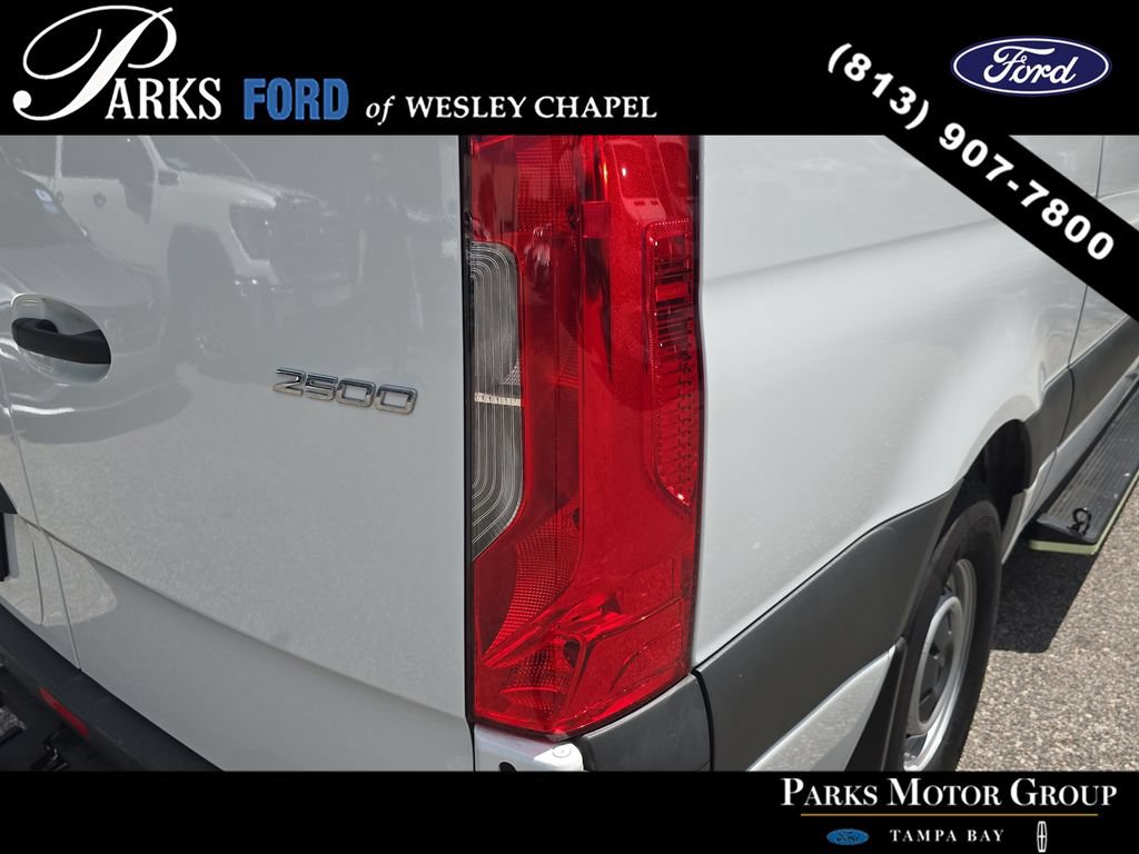 Used 2023 Mercedes-Benz Sprinter 2500 image 7