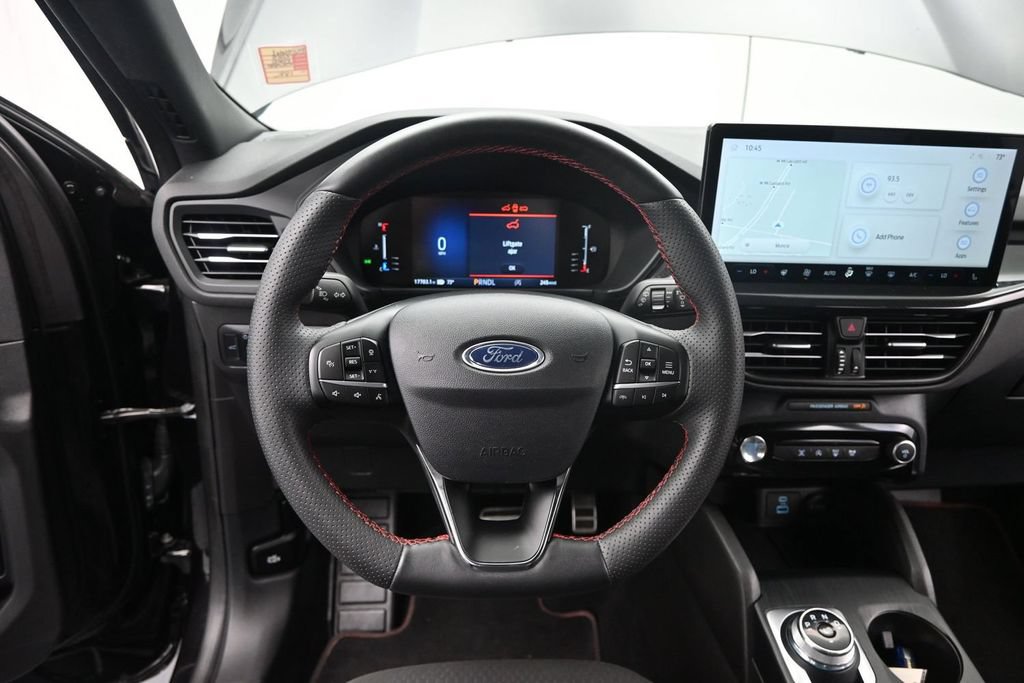 Used 2023 Ford Escape ST-Line w/ Tech Pack #1 AWD/4WD image 37