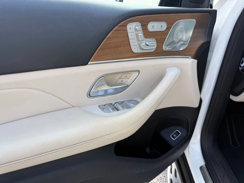 Used 2022 Mercedes-Benz GLE 350 4MATIC image 5