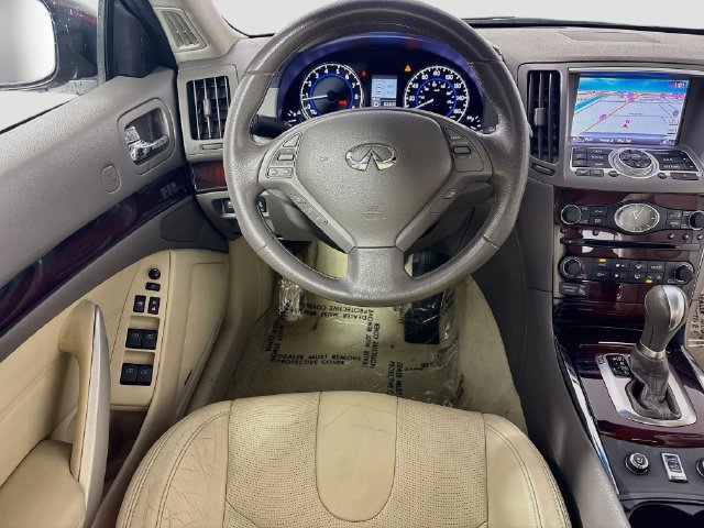 Used 2014 INFINITI Q60 Convertible w/ Premium Package RWD image 22