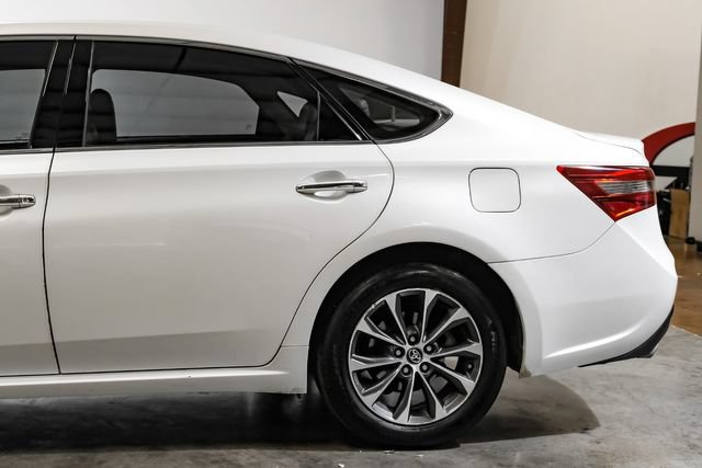 Used 2016 Toyota Avalon XLE FWD image 20