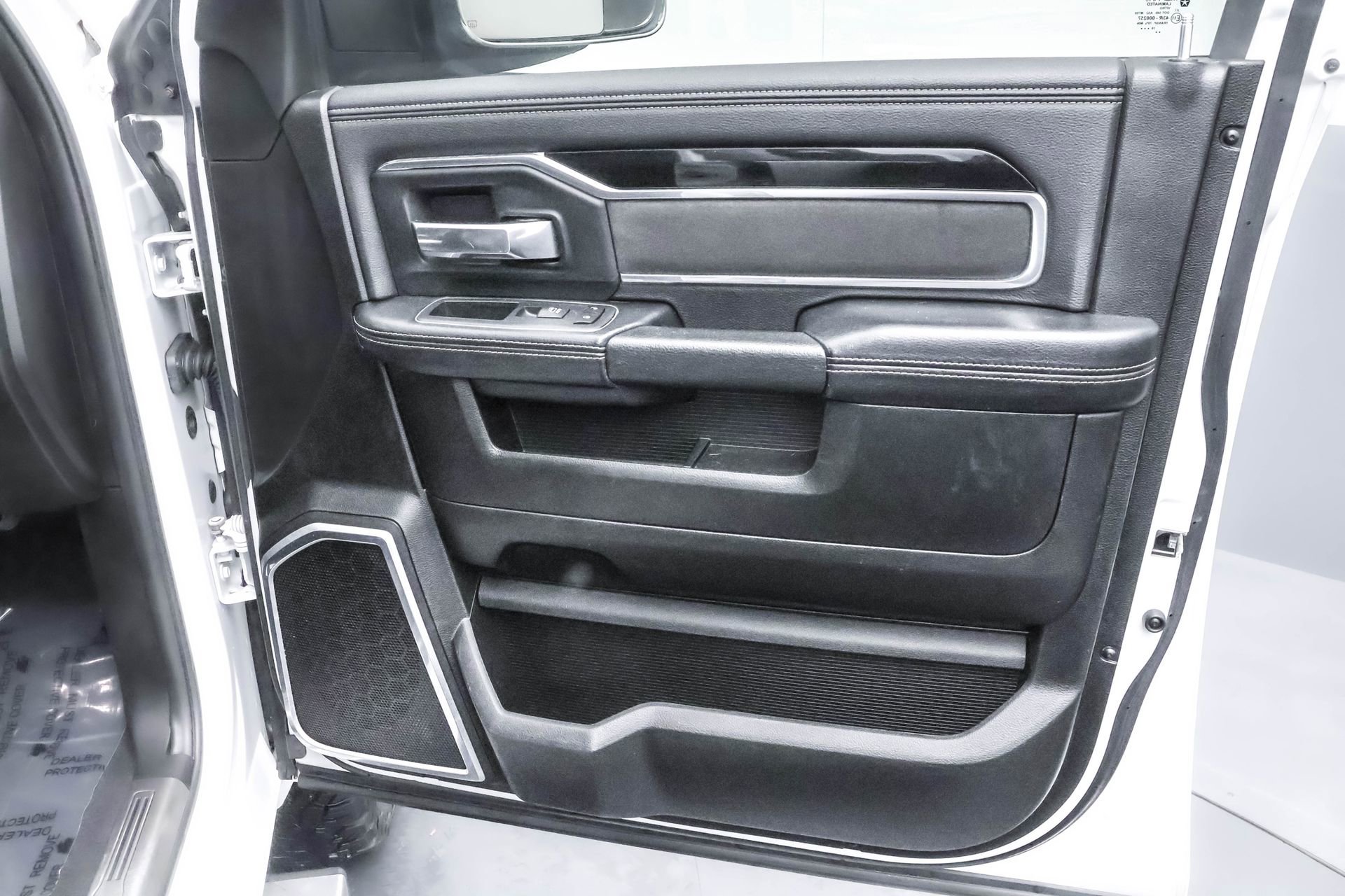 Used 2019 RAM 2500 Laramie image 36