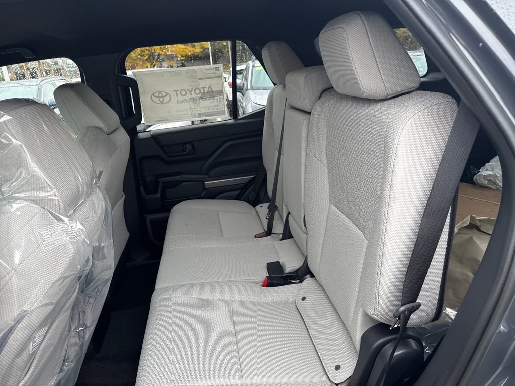 New 2025 Toyota 4Runner SR5 image 13