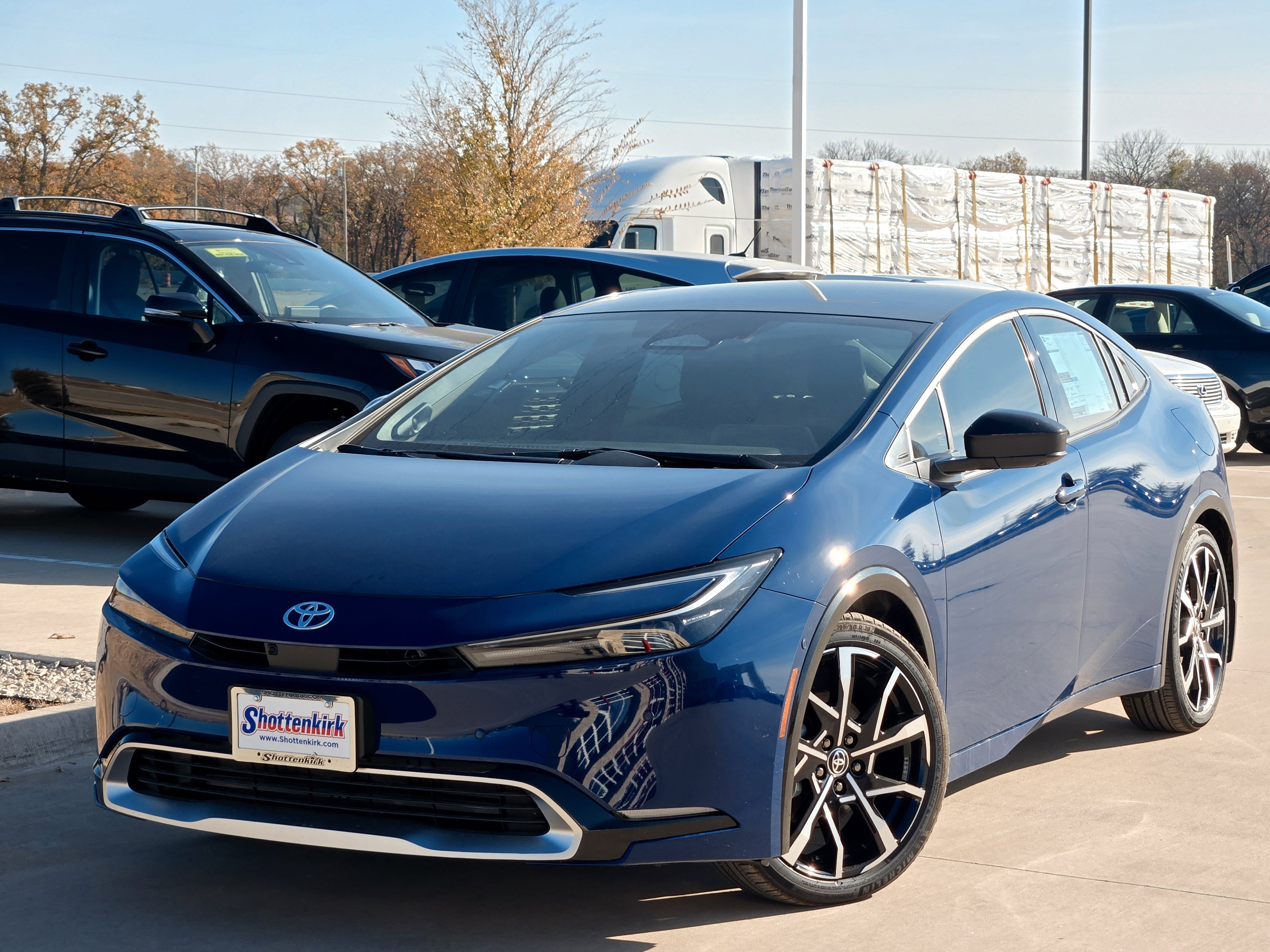 New 2026 Toyota Prius Plug-In Hybrid image 2