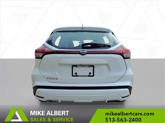 Used 2024 Nissan Kicks S image 6