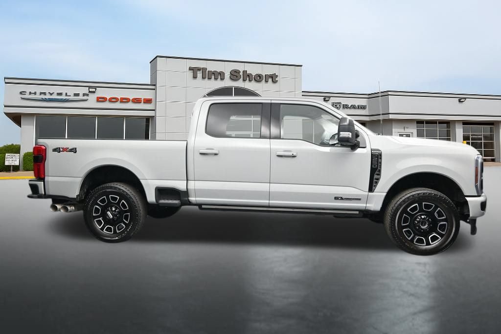 Used 2026 Ford F250 Platinum AWD/4WD image 6