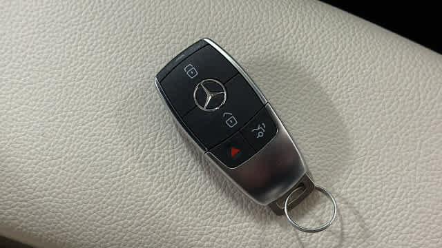 Certified 2026 Mercedes-Benz GLB 250 4MATIC image 38
