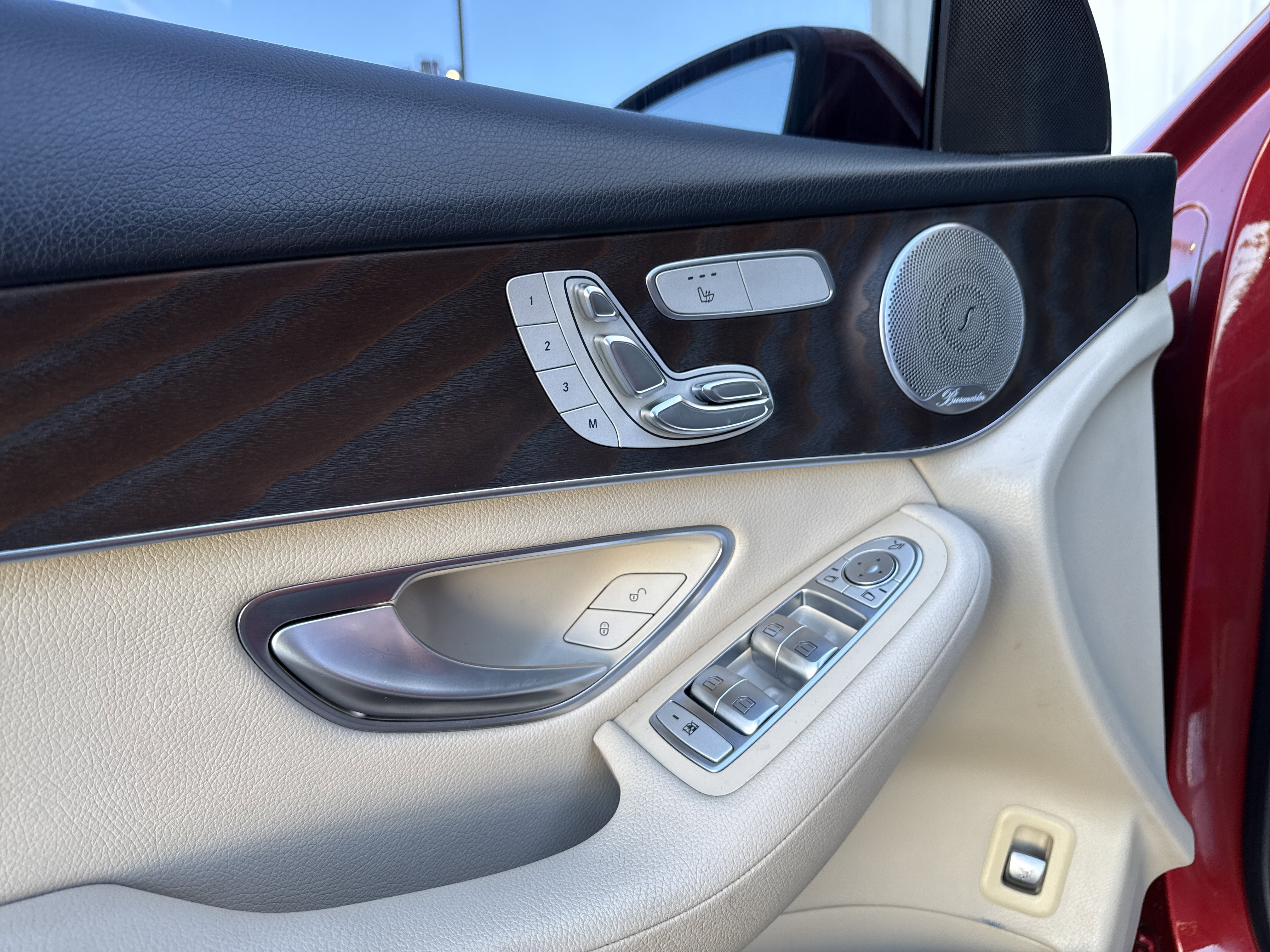 Used 2019 Mercedes-Benz GLC 300 GLC 300 image 13