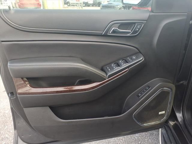 Used 2018 GMC Yukon SLT w/ Premium Edition image 9