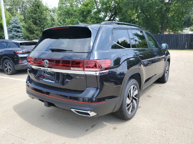New 2026 Volkswagen Atlas SE AWD/4WD image 3