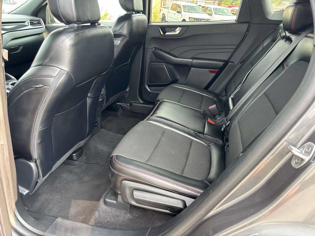 Used 2024 Ford Escape ST-Line AWD/4WD image 11