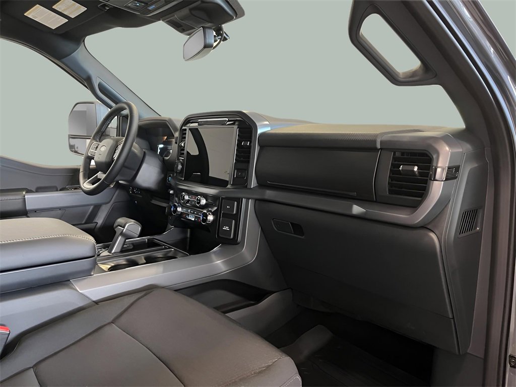 Used 2025 Ford F150 XLT w/ Equipment Group 302A MID image 11