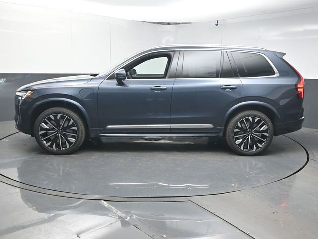 New 2026 Volvo XC90 T8 Plus w/ Protection Package Premier image 5