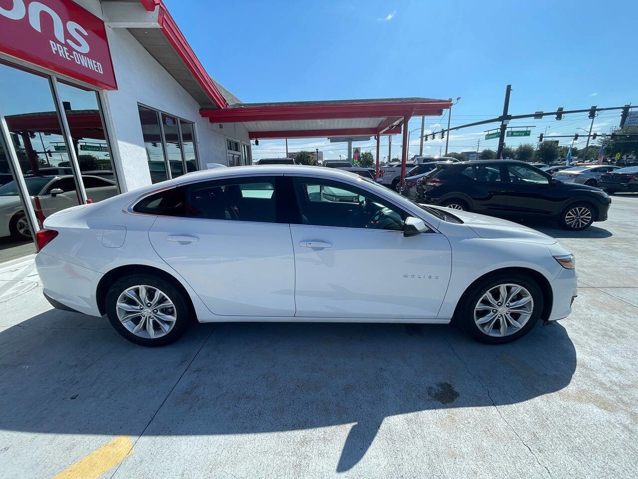 Used 2023 Chevrolet Malibu LT w/ Driver Confidence Package image 10