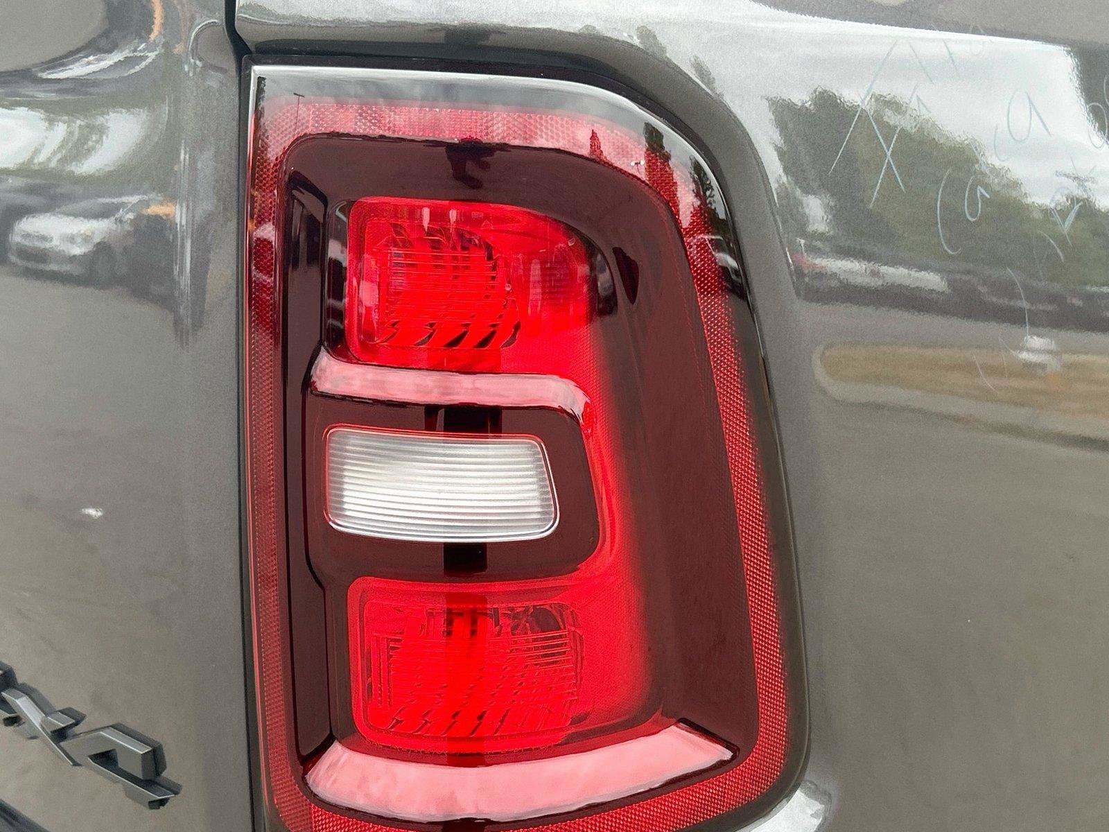 New 2026 RAM 1500 Warlock AWD/4WD image 12