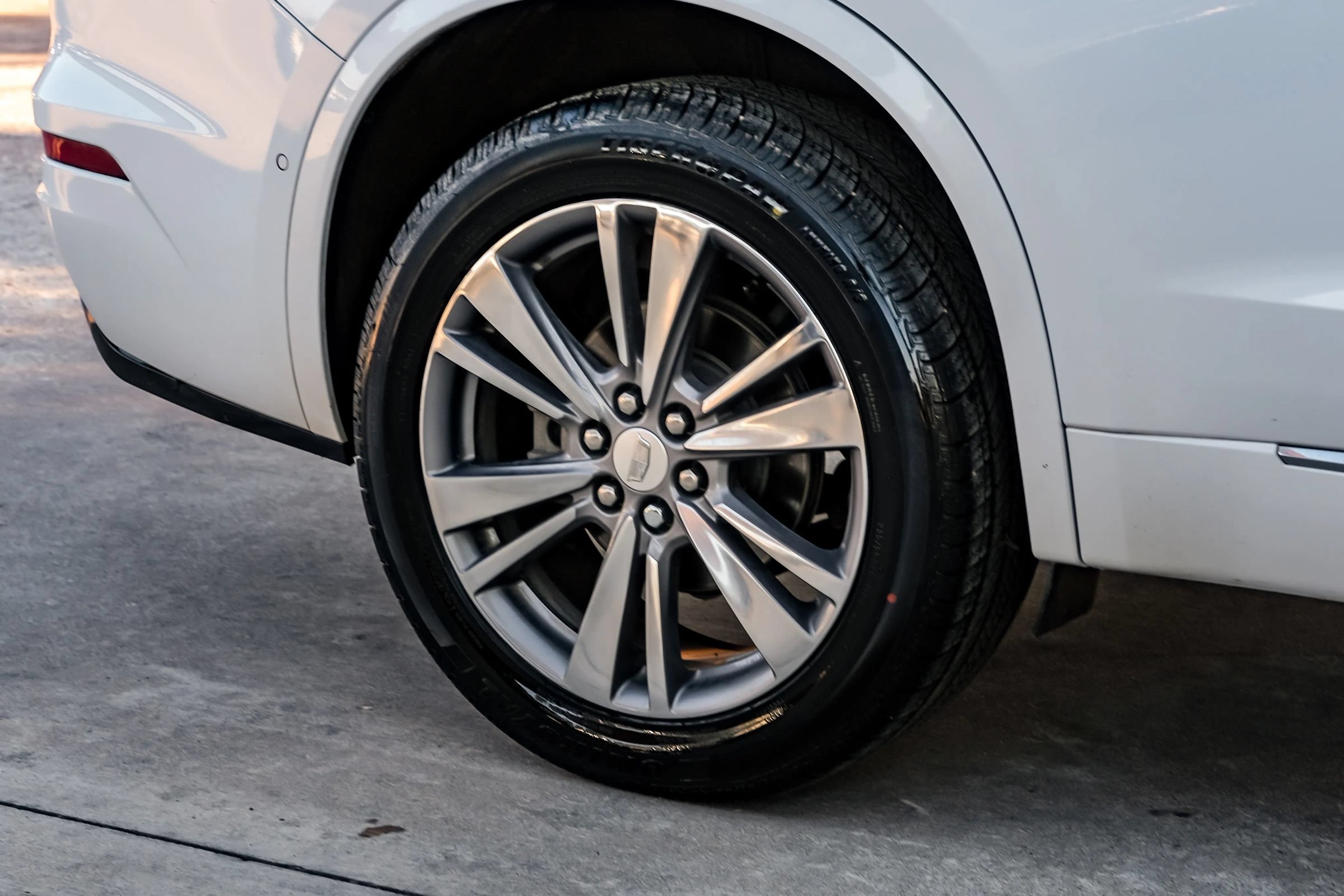 Used 2020 Cadillac XT6 Premium Luxury FWD image 55
