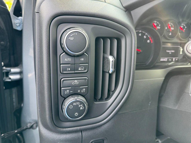 New 2026 Chevrolet Silverado 1500 Custom AWD/4WD image 11