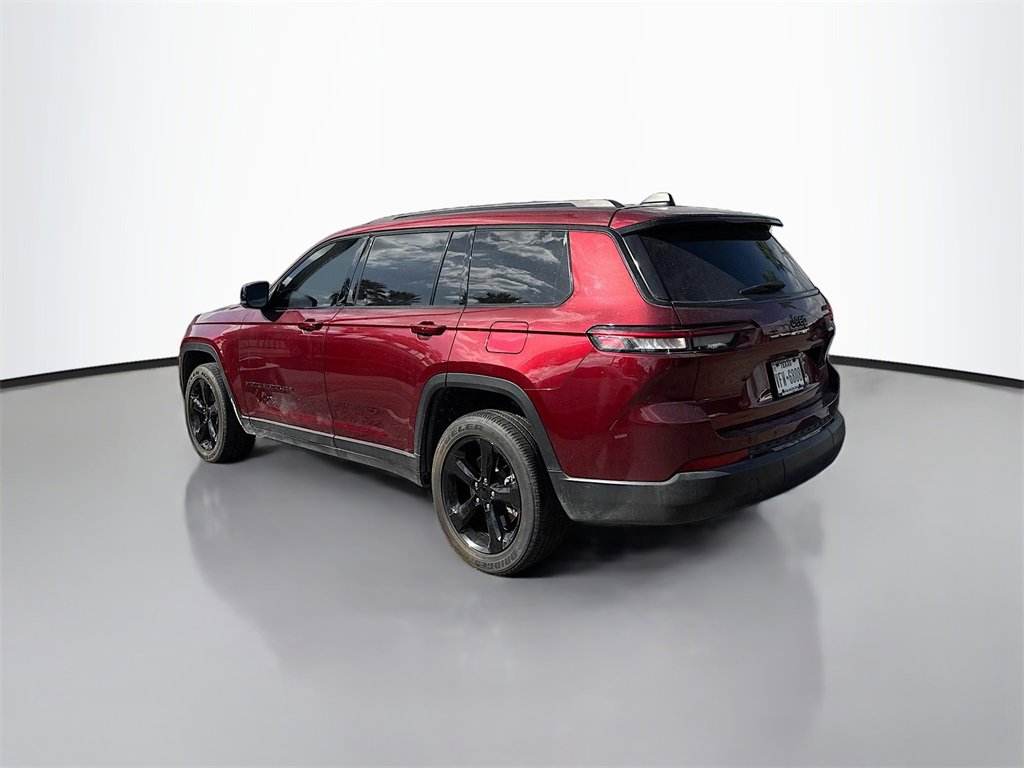 Used 2024 Jeep Grand Cherokee L Laredo image 4