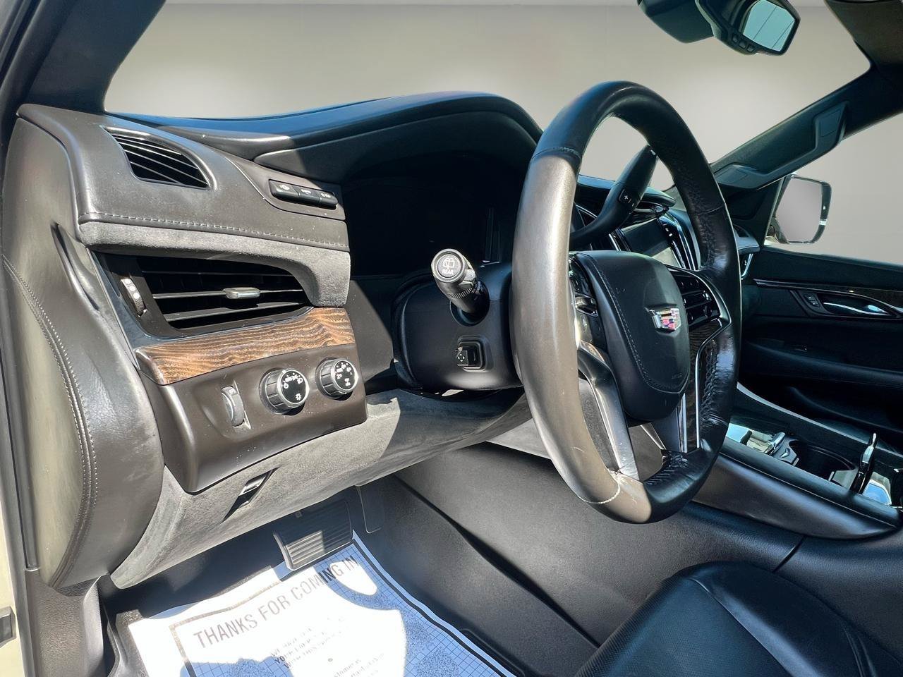 Used 2015 Cadillac Escalade Platinum AWD/4WD image 16