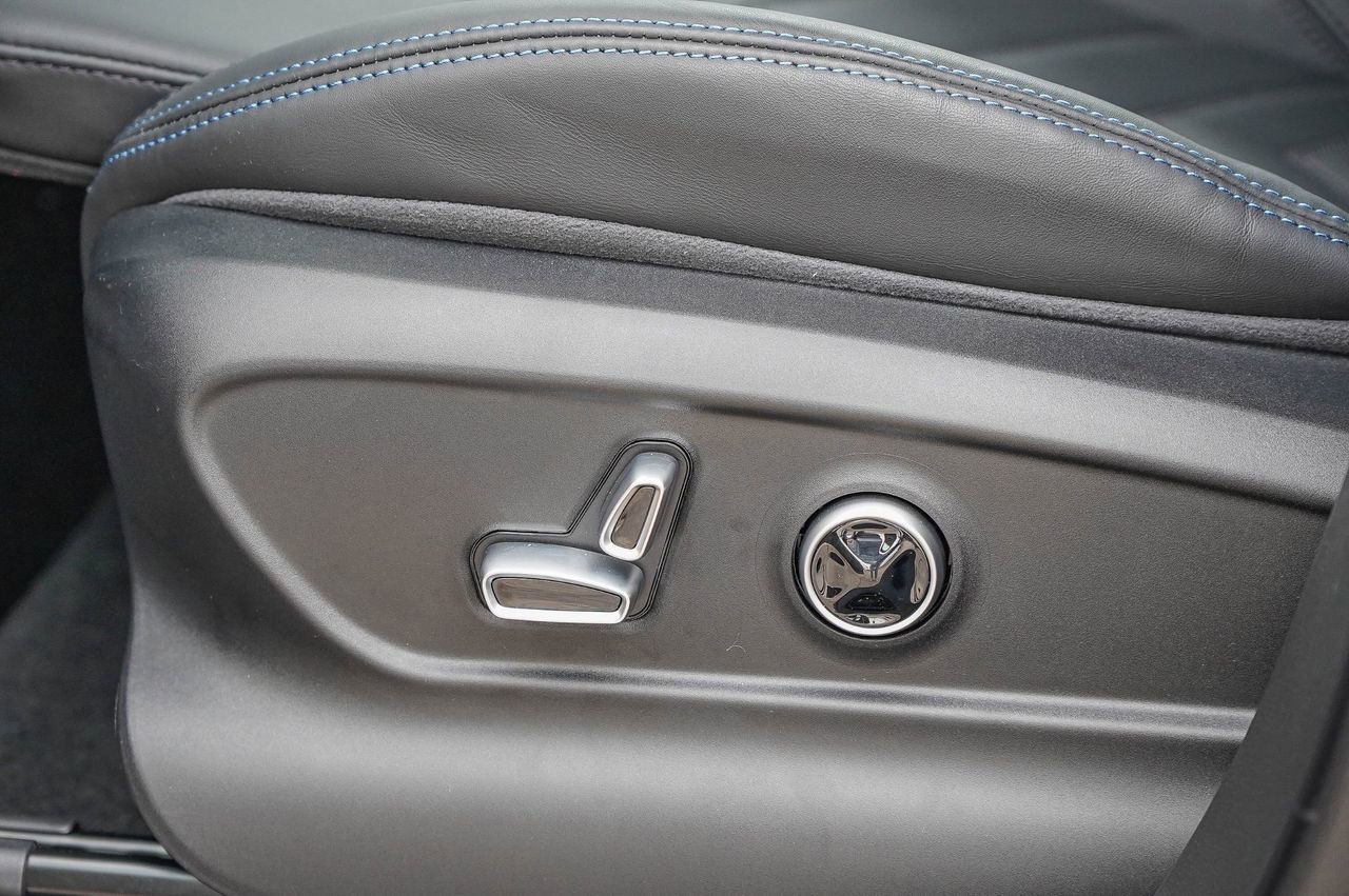 New 2026 Maserati Grecale Modena image 18